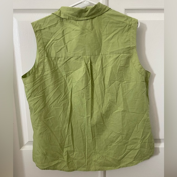 White Stag Woman’s Sleeveless Blouse Size XXL - Picture 3 of 3